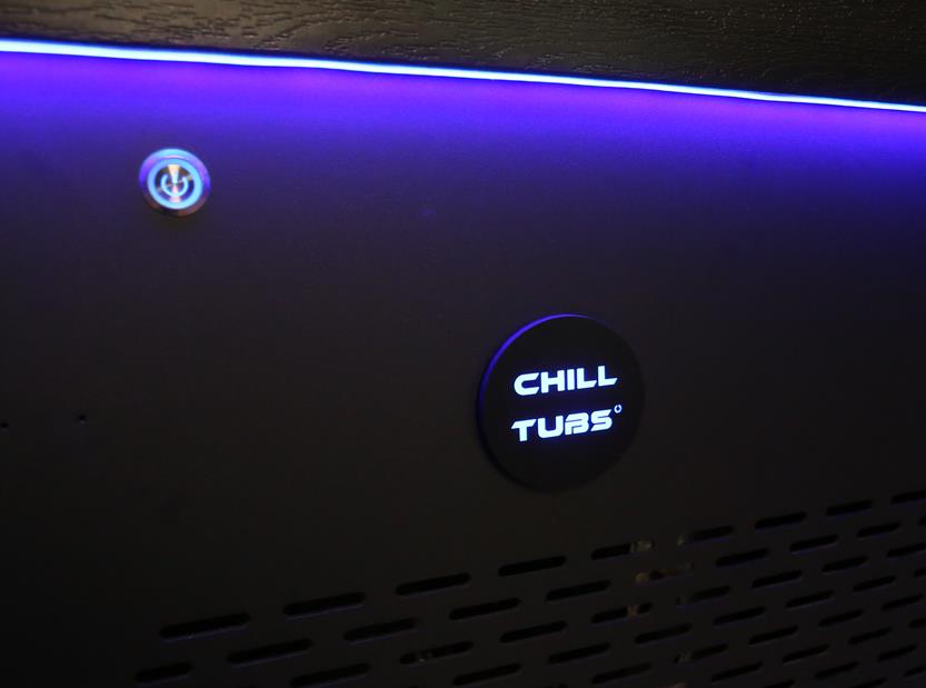 Chill Tubs™ Obsidian