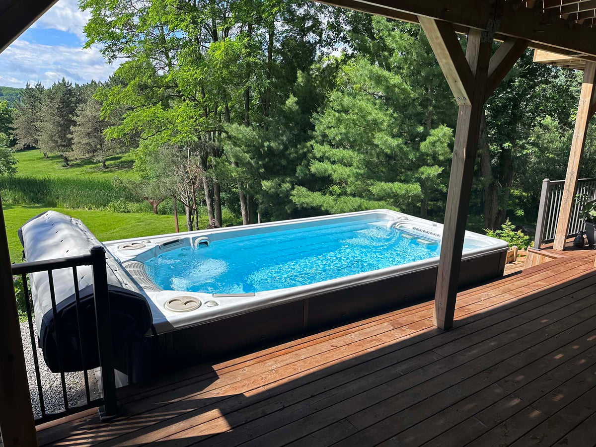 Hydropool® 16 Executive