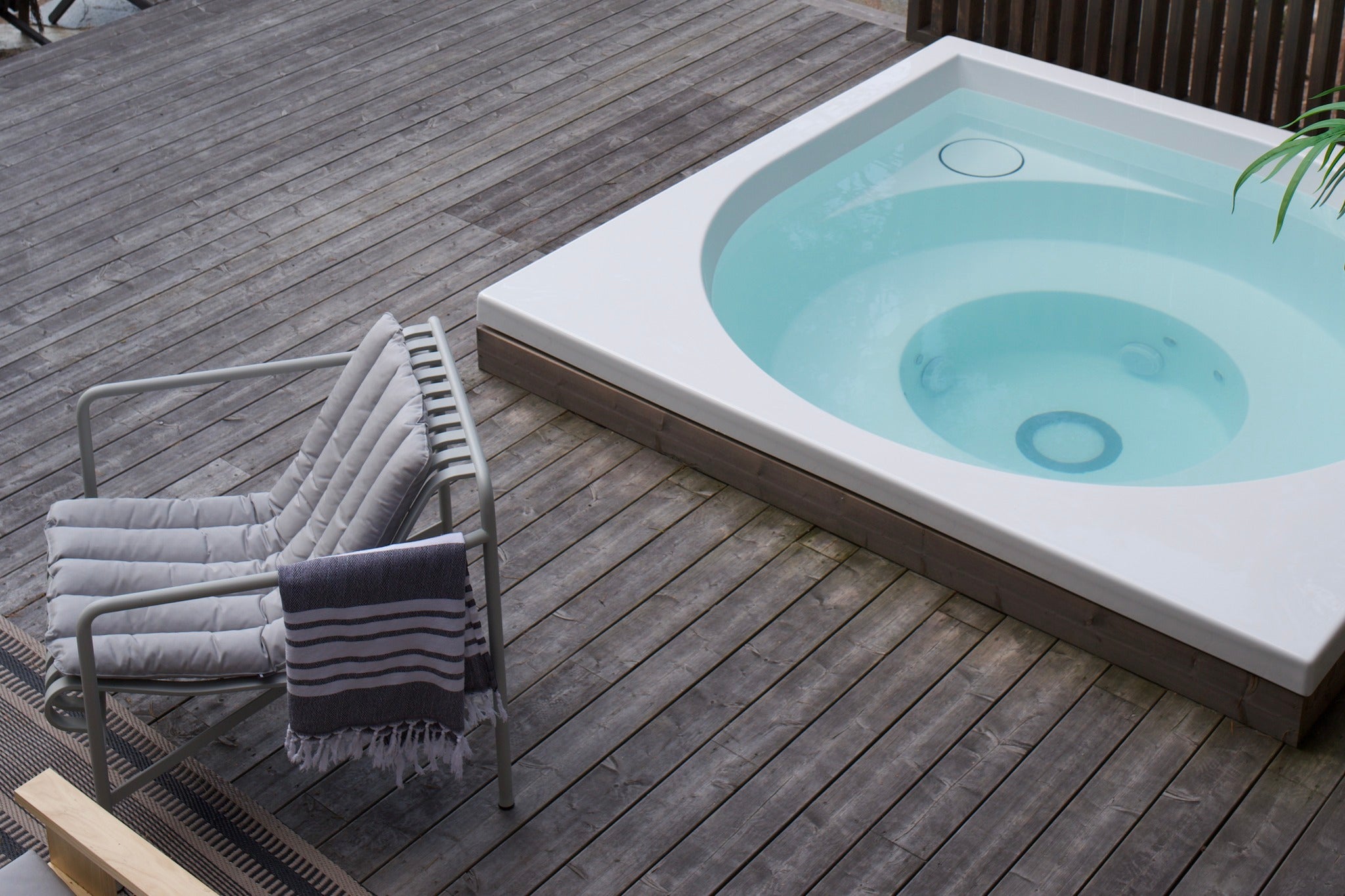 NEPTUN SPA & POOL ApS logo