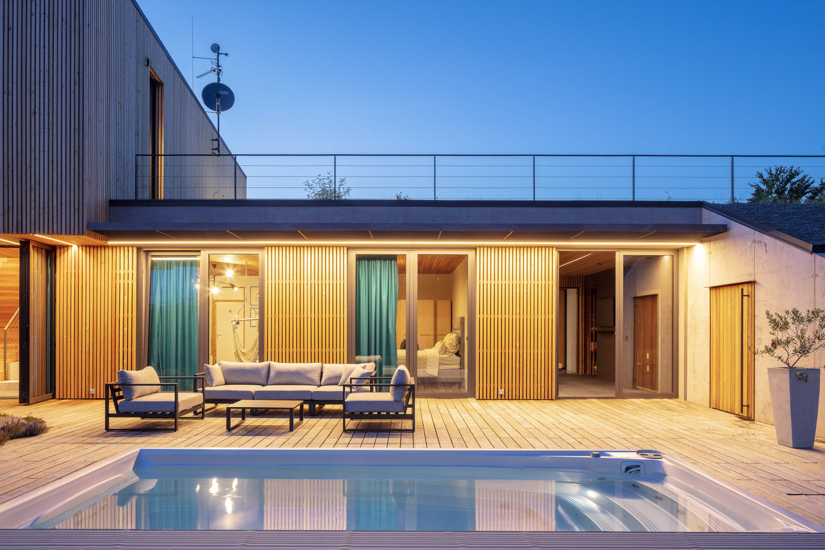 Premium Swimspa M